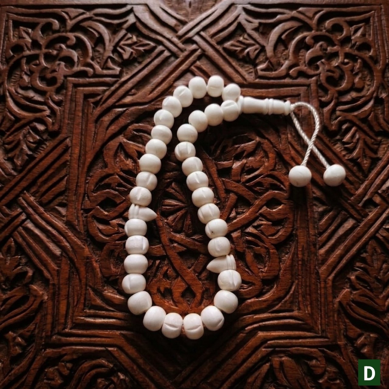 camel bone tasbeeh 33 beads round